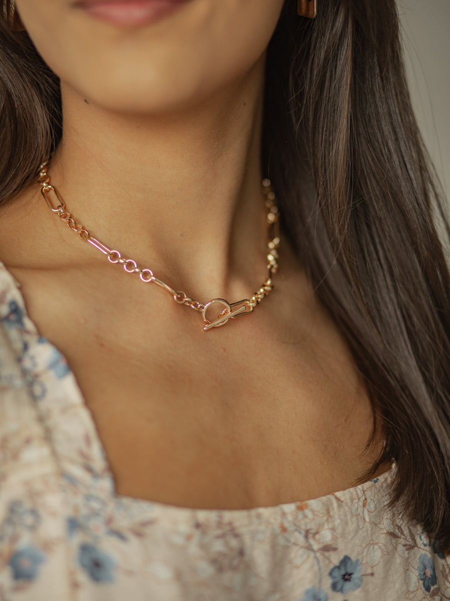Everson Chain Necklace