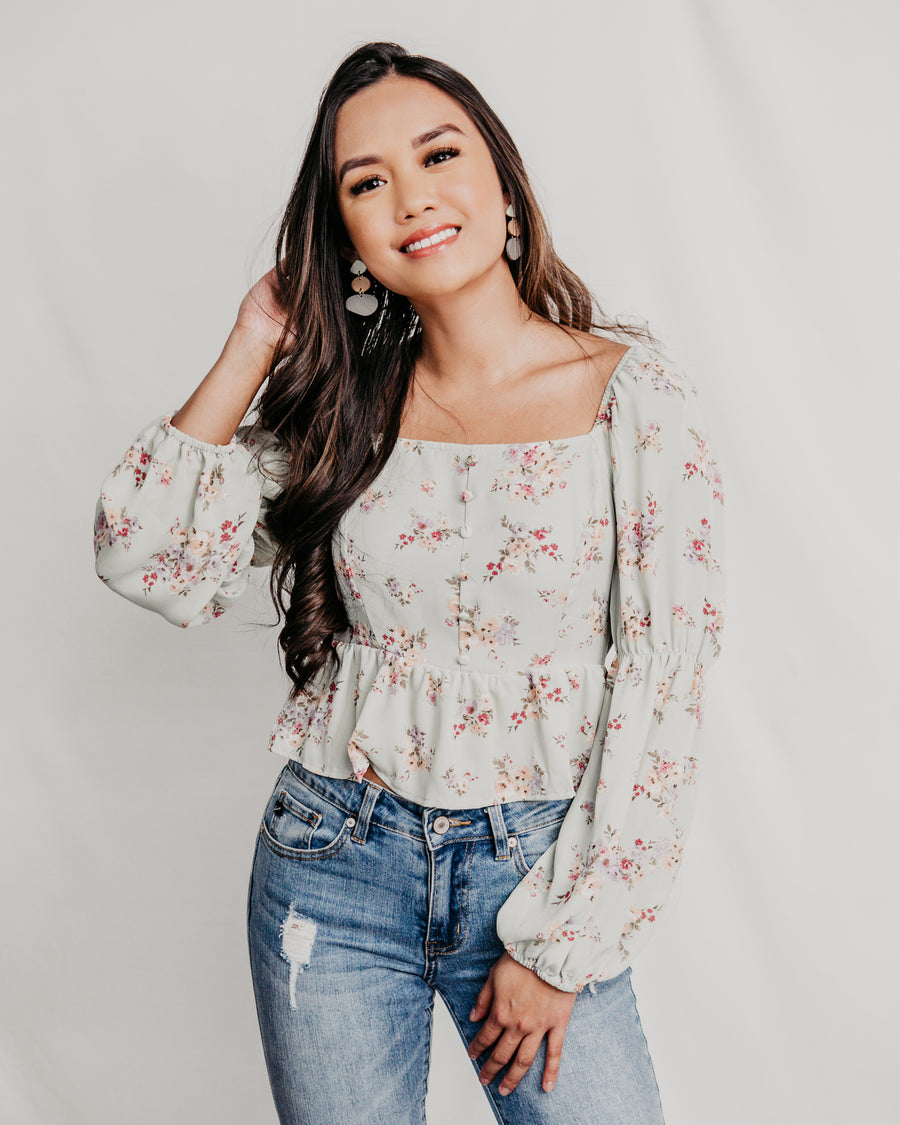 Brylie Cropped Floral Blouse