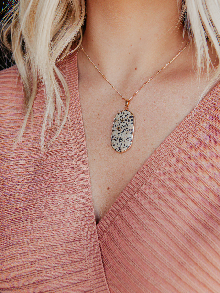 Stone Pendant Chain Feature Necklace